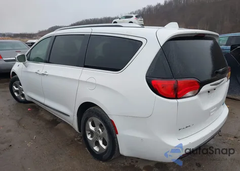 2018 Chrysler Pacifica Hybrid Limited из США, поврежденный, VIN 2C4RC1N75JR364593